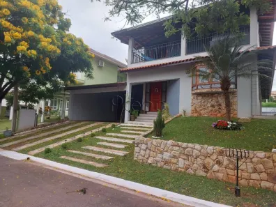 Casa de Condomínio com 3 Quartos à venda, 263m² no Vilagge Capricio, Louveira