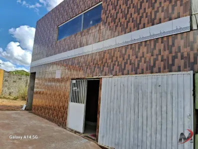 Casa com 3 Quartos à venda, 335m² no Centro, Formosa