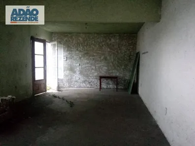Loja / Salão / Ponto Comercial à venda, 143m² no Granja Guarani, Teresópolis