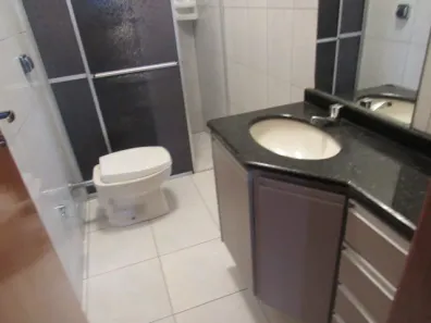 Casa com 3 Quartos para alugar, 130m² no Jardim Caviúna, Rolândia
