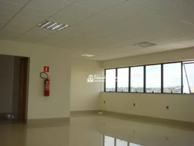 Galpão / Depósito / Armazém para alugar, 2466m² no Una, Itaquaquecetuba