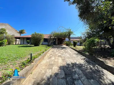 Casa com 5 Quartos à venda, 300m² no Vila Capri, Araruama