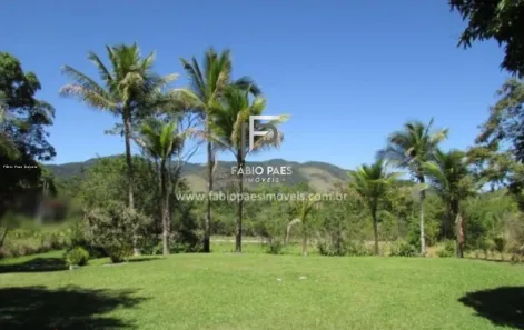 Fazenda / Sítio / Chácara com 3 Quartos à venda, 11800m² no Agrobrasil, Cachoeiras de Macacu