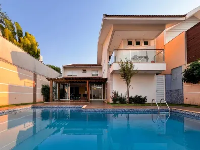 Casa de Condomínio com 4 Quartos à venda, 329m² no Zona 08, Maringá