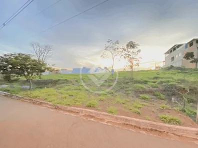 Terreno / Lote / Condomínio à venda, 360m² no Novo Campinho, Pedro Leopoldo