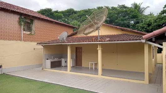 Casa com 3 Quartos à venda, 400m² no Papucaia, Cachoeiras de Macacu