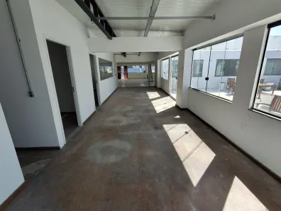 Andar / Laje corporativa com 4 Quartos para alugar, 600m² no Barra Olímpica, Rio de Janeiro