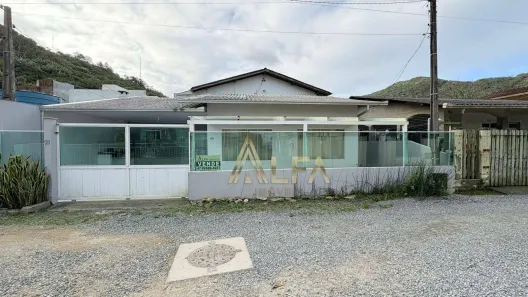 Casa com 3 Quartos à venda, 180m² no Sao Miguel, Penha