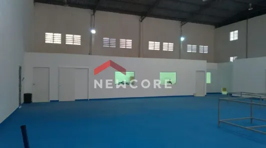 Galpão / Depósito / Armazém à venda, 750m² no Chácara do Solar I (Fazendinha), Santana de Parnaíba