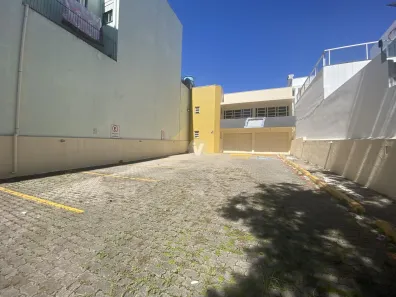 Galpão / Depósito / Armazém com 10 Quartos à venda, 572m² no Bonfim, Santa Maria