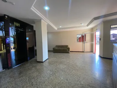 Apartamento com 2 Quartos para alugar, 72m² no Hauer, Curitiba