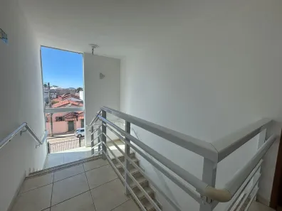 Apartamento com 2 Quartos para alugar, 60m² no Guanabara, Pouso Alegre