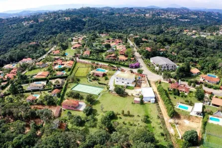 Fazenda / Sítio / Chácara com 6 Quartos à venda, 700m² no Mairinque, Mairinque