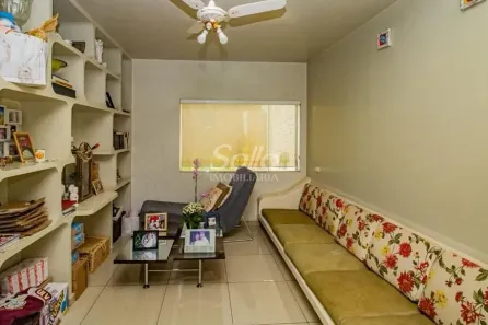 Loja / Salão / Ponto Comercial com 4 Quartos à venda, 340m² no Saraiva, Uberlândia