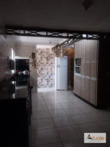 Casa com 3 Quartos à venda, 200m² no Vila José Paulino Nogueira, Paulínia