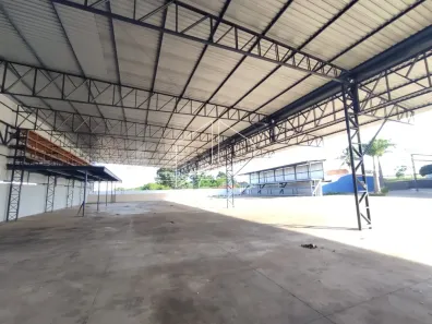 Galpão / Depósito / Armazém à venda, 4600m² no Jóquei Clube, Marília