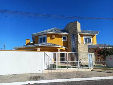 Casa de Condomínio com 4 Quartos à venda, 245m² no Porto Fino, Pontal do Paraná
