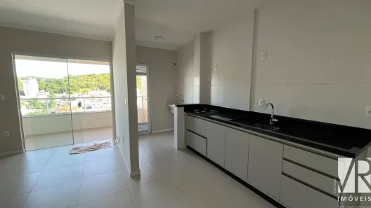 Apartamento com 2 Quartos para alugar, 66m² no Tabuleiro, Camboriú