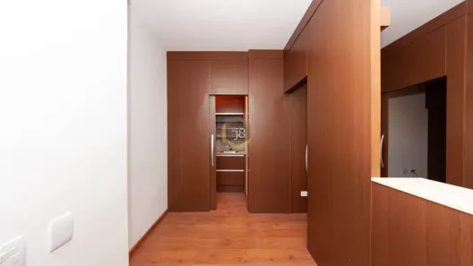 Conjunto Comercial / Sala para alugar, 37m² no Centro, Curitiba