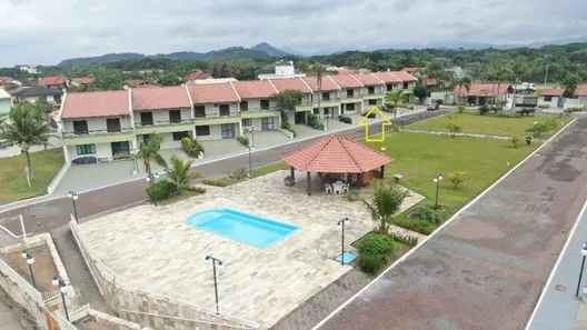 Casa de Condomínio com 4 Quartos à venda, 160m² no , Itapoá