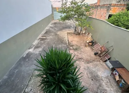 Casa com 2 Quartos para alugar, 300m² no Jardim Primavera, Ribeirão das Neves