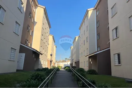 Apartamento com 2 Quartos para alugar, 50m² no Vila São Carlos, Itaquaquecetuba