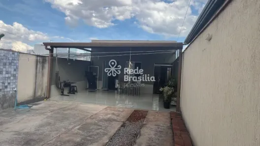 Casa de Condomínio com 3 Quartos à venda, 238m² no Setor Habitacional Contagem, Brasília