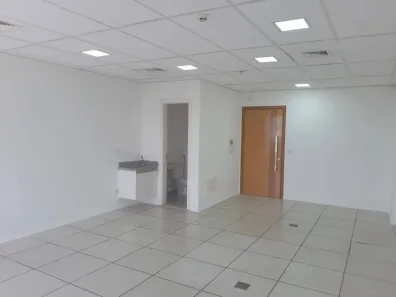 Conjunto Comercial / Sala para alugar, 40m² no Vila São José, São José do Rio Preto