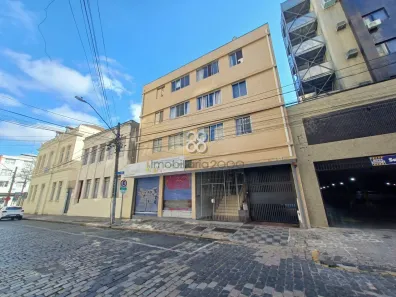 Apartamento com 2 Quartos para alugar, 54m² no Centro, Curitiba