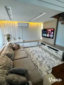 Casa com 3 Quartos para alugar, 220m² no Centro, Navegantes