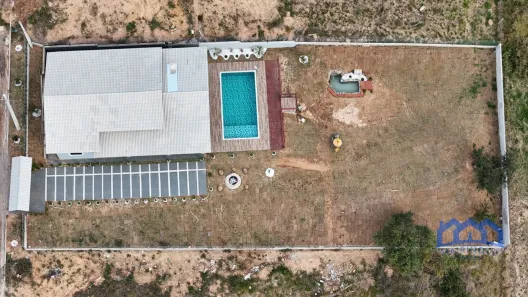 Fazenda / Sítio / Chácara com 3 Quartos à venda, 1000m² no , Mairinque