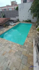 Sobrado com 4 Quartos para venda ou aluguel, 465m² no Centro, Diadema