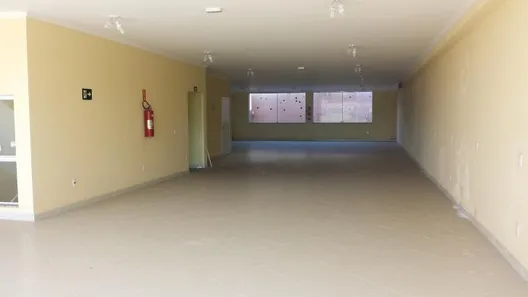 Prédio Inteiro para alugar, 1000m² no Vila Santa Luzia, Itatiba