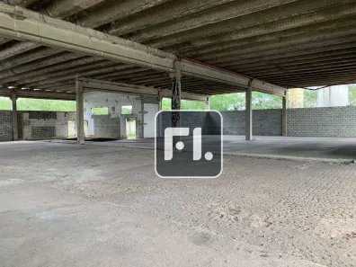 Galpão / Depósito / Armazém para alugar, 870m² no Vila Caldas, Carapicuíba