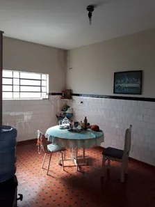 Sobrado com 3 Quartos para venda ou aluguel, 367m² no Centro, Araraquara