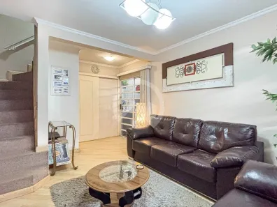 Sobrado com 3 Quartos à venda, 112m² no Jardim das Américas, Curitiba
