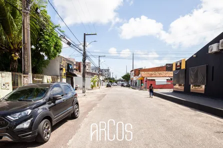 Casa com 4 Quartos à venda, 300m² no Farolândia, Aracaju