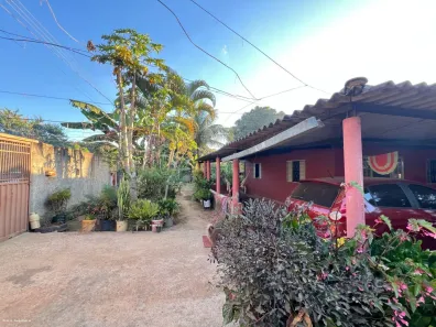Fazenda / Sítio / Chácara com 3 Quartos à venda, 2000m² no Chácaras Vale das Andorinhas, Novo Gama