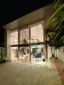 Loja / Salão / Ponto Comercial à venda, 189m² no Camburi, São Sebastião