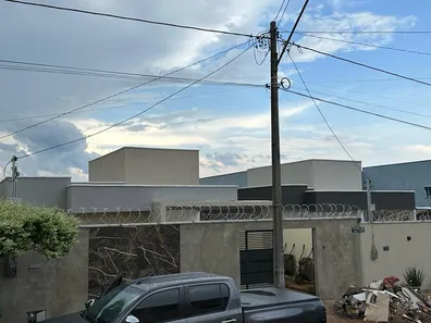 Casa com 2 Quartos à venda, 96m² no Residencial Limoeiro, Goianira