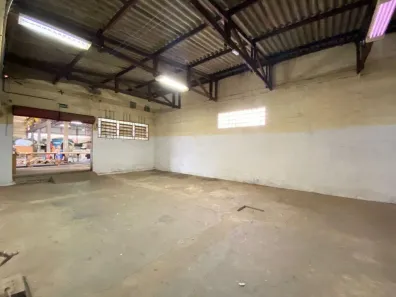 Galpão / Depósito / Armazém para alugar, 600m² no São Joaquim, Araçatuba