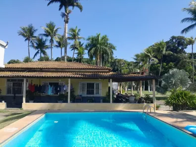 Fazenda / Sítio / Chácara com 4 Quartos à venda, 3500m² no Sepetiba, Rio de Janeiro