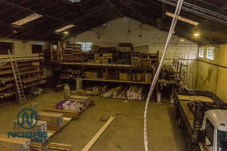 Galpão / Depósito / Armazém para alugar, 500m² no Paineira, Teresópolis