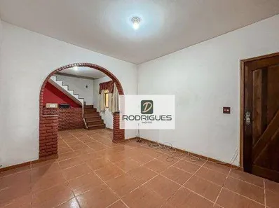 Sobrado com 9 Quartos à venda, 133m² no Casa Grande, Diadema