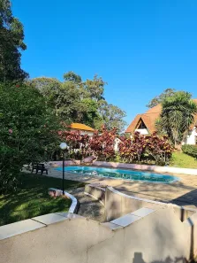 Fazenda / Sítio / Chácara com 5 Quartos para alugar, 640m² no Jardim São Miguel, Cotia