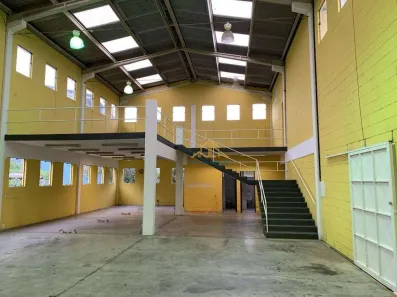Galpão / Depósito / Armazém à venda, 505m² no Jardim São Marcos, Itapevi