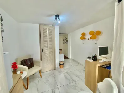 Loja / Salão / Ponto Comercial à venda, 62m² no Centro, Cabo Frio