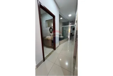 Sobrado com 3 Quartos à venda, 404m² no Setor Central, Rio Verde