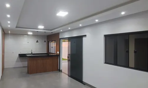 Casa com 3 Quartos à venda, 124m² no Garavelo Sul, Hidrolândia