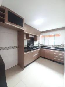 Casa com 2 Quartos para alugar, 90m² no Conjunto Habitacional Jamile Dequech, Londrina